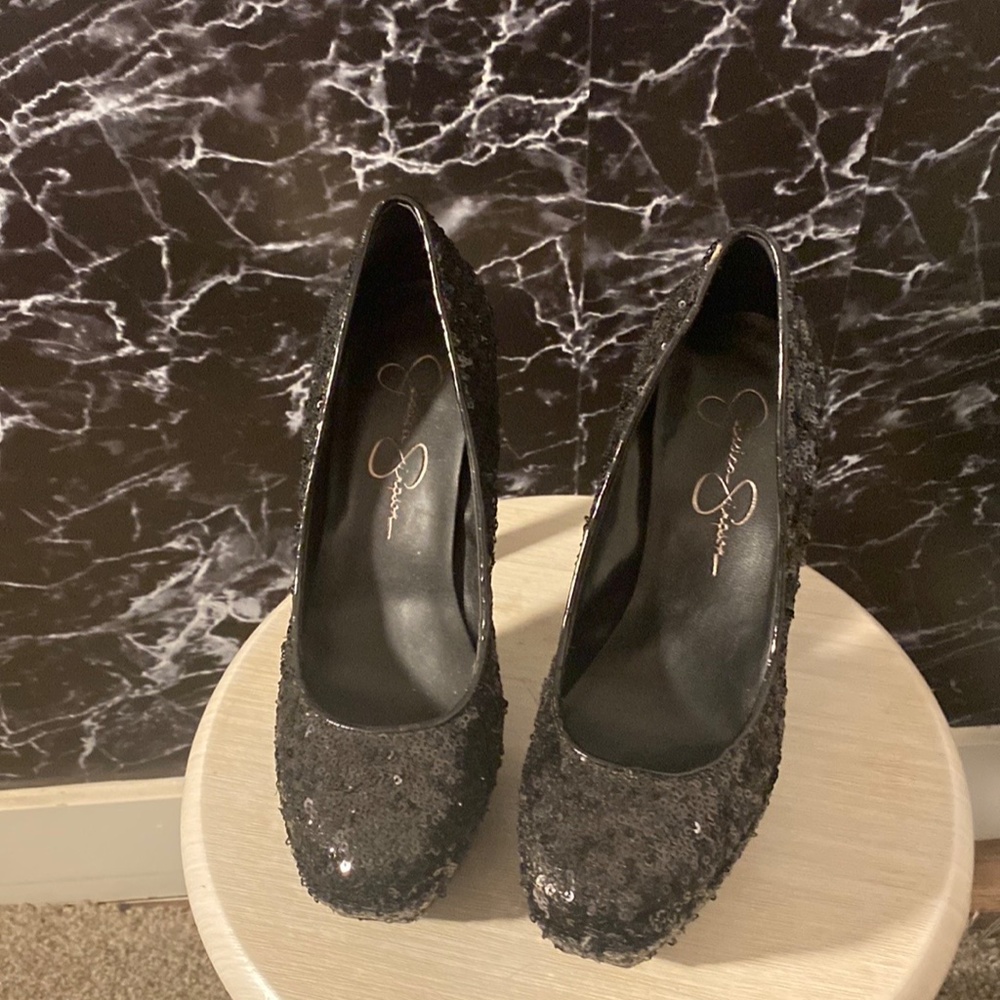 Heels 👠 - Picture 2 of 2